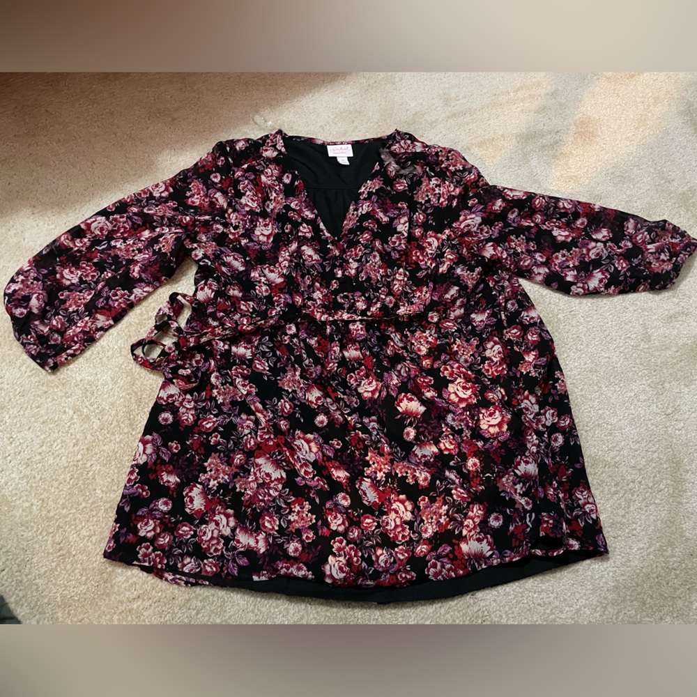 Maternity blouse floral